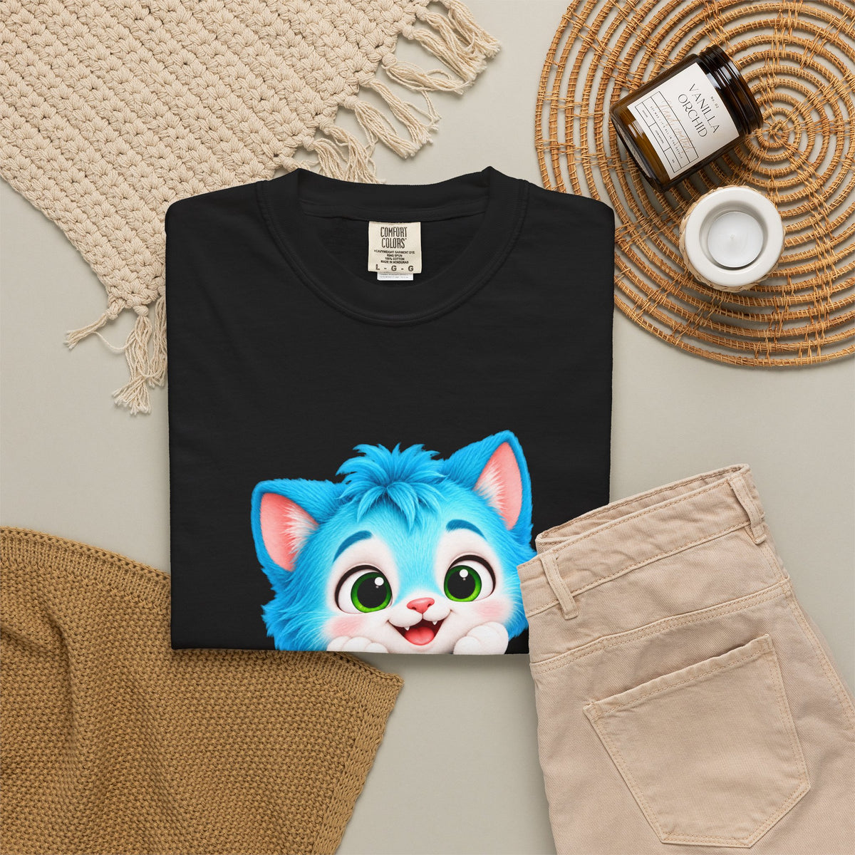 Zuke Unisex T-Shirt | El Universo de Kahho