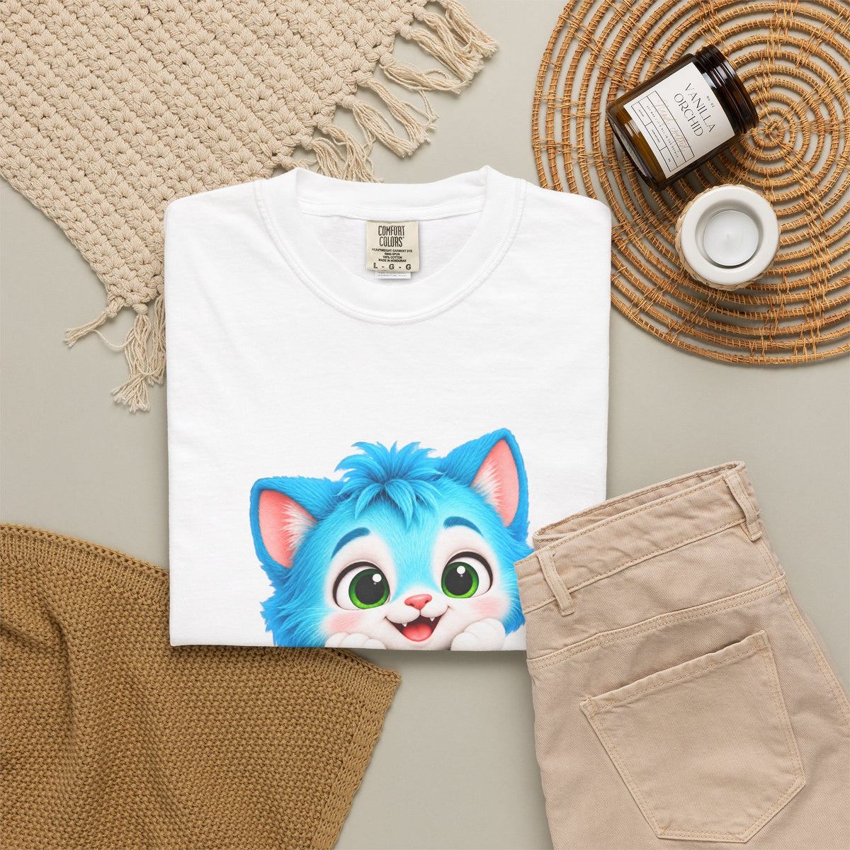 Zuke Unisex T-Shirt | El Universo de Kahho